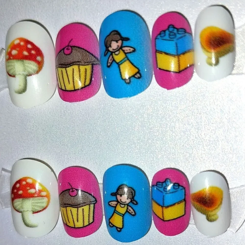 Kids custom It's a girls thing 10pc  press on nails for girls and teens