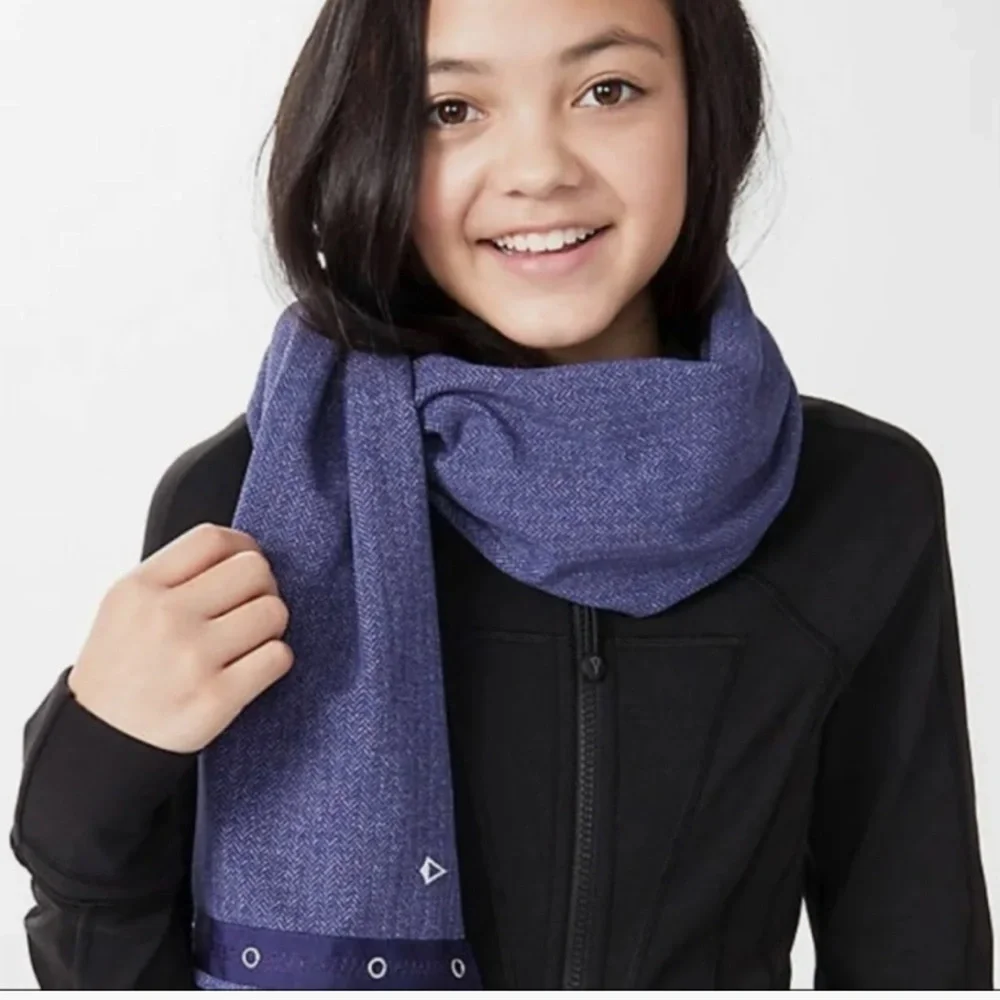 Ivivva (Lululemon) herringbone Village Chill Herringbone multi wear snap scarf