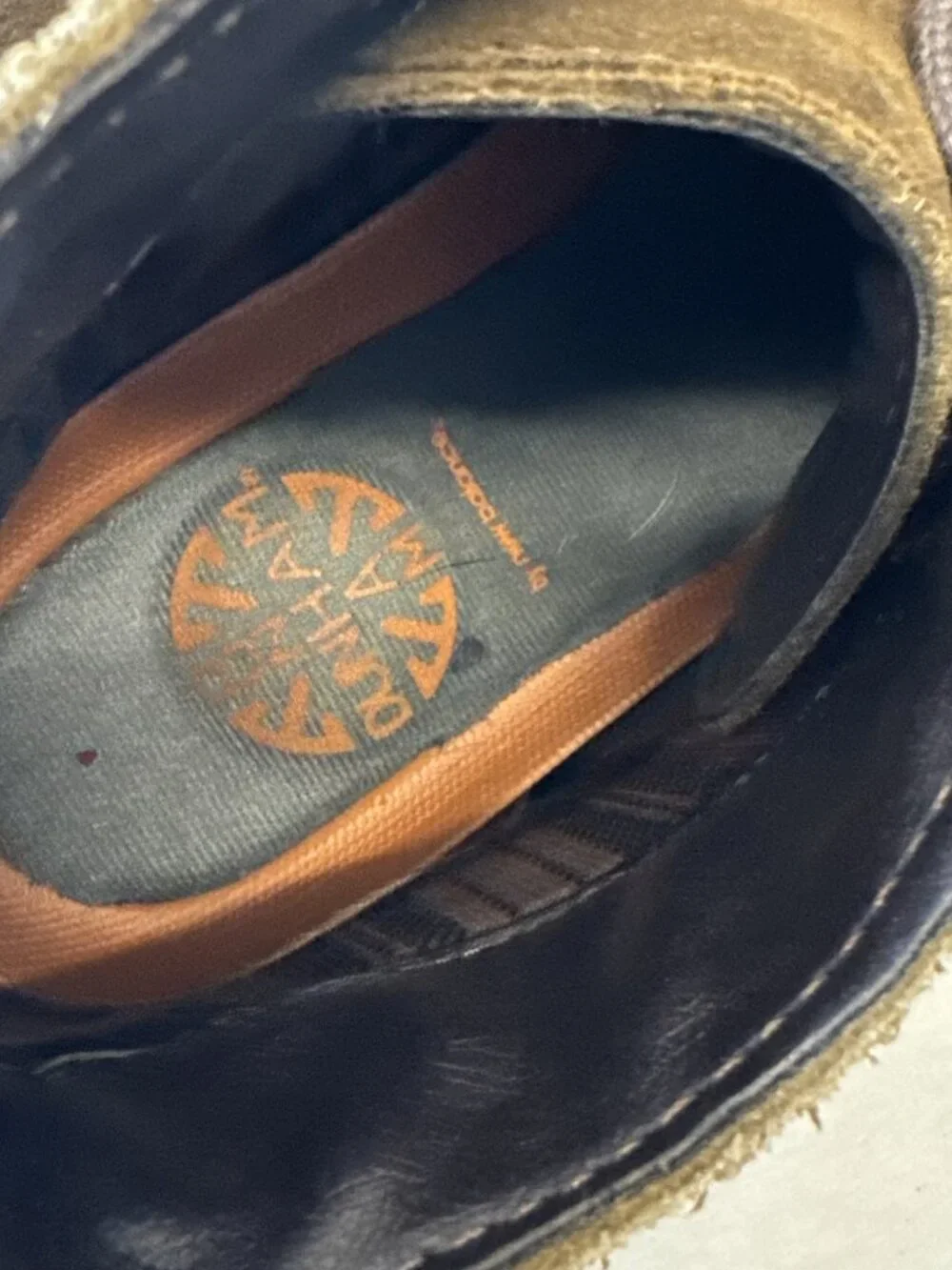 Dunham stylish outsole toe