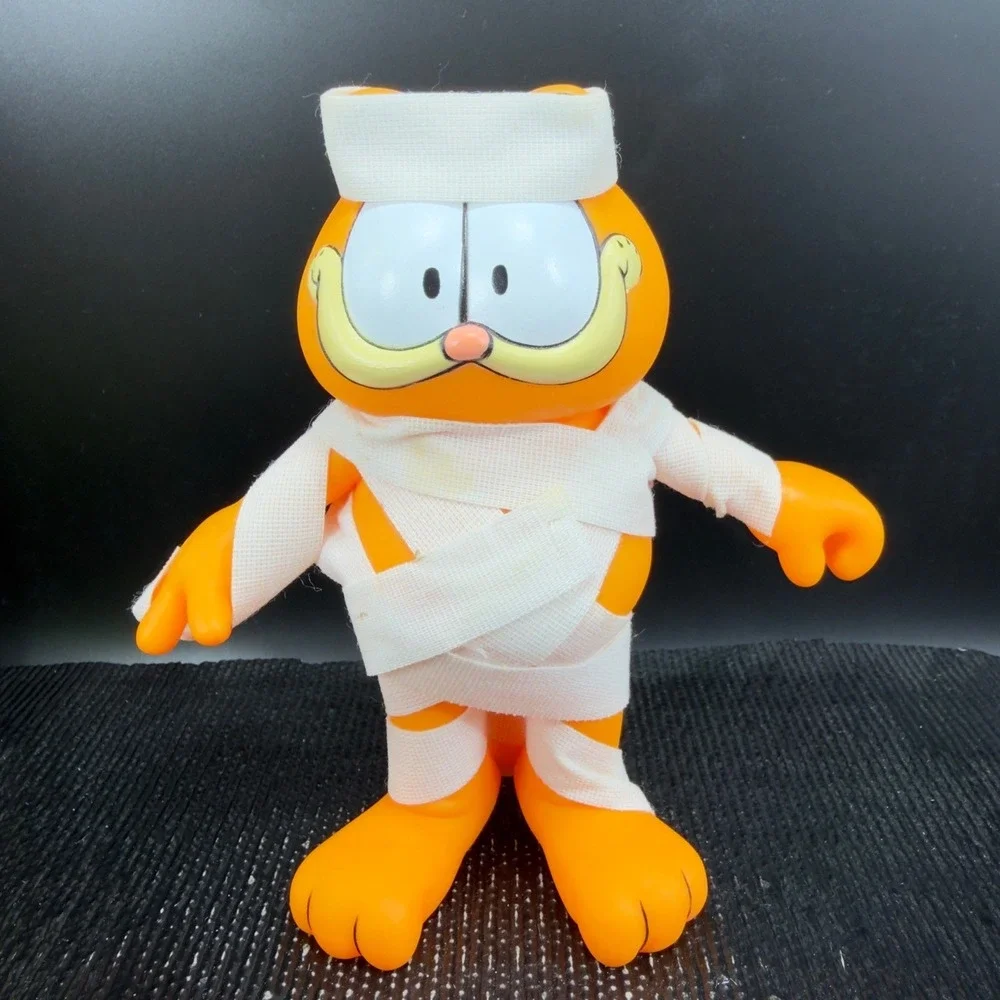Enesco vintage garfield