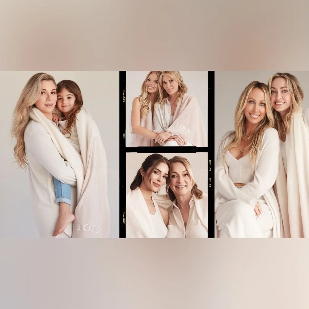 NakedCashmere love scarf