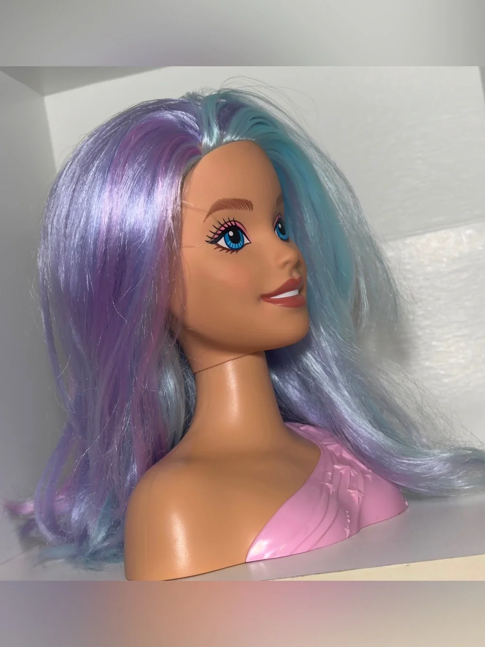 Barbie styling head