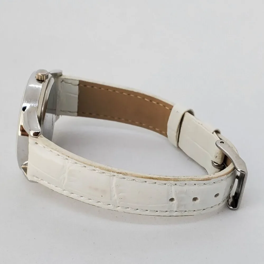 University of Wisconsin Badgers Women's Watch 34MM White Dial Bands‎ New Battery