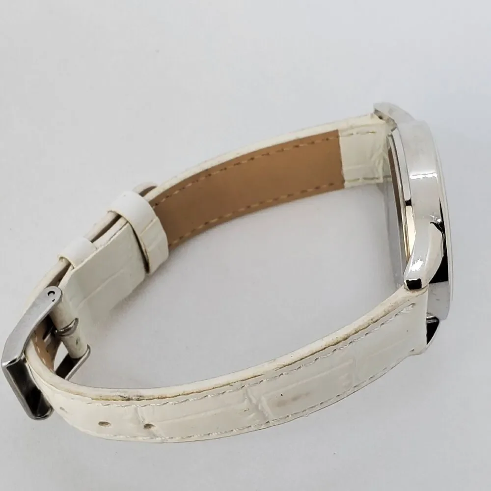 University of Wisconsin Badgers Women's Watch 34MM White Dial Bands‎ New Battery