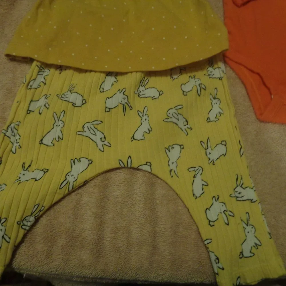 - BABY GIRL, DOLL BUNDLE LOT 5 ITEMS.