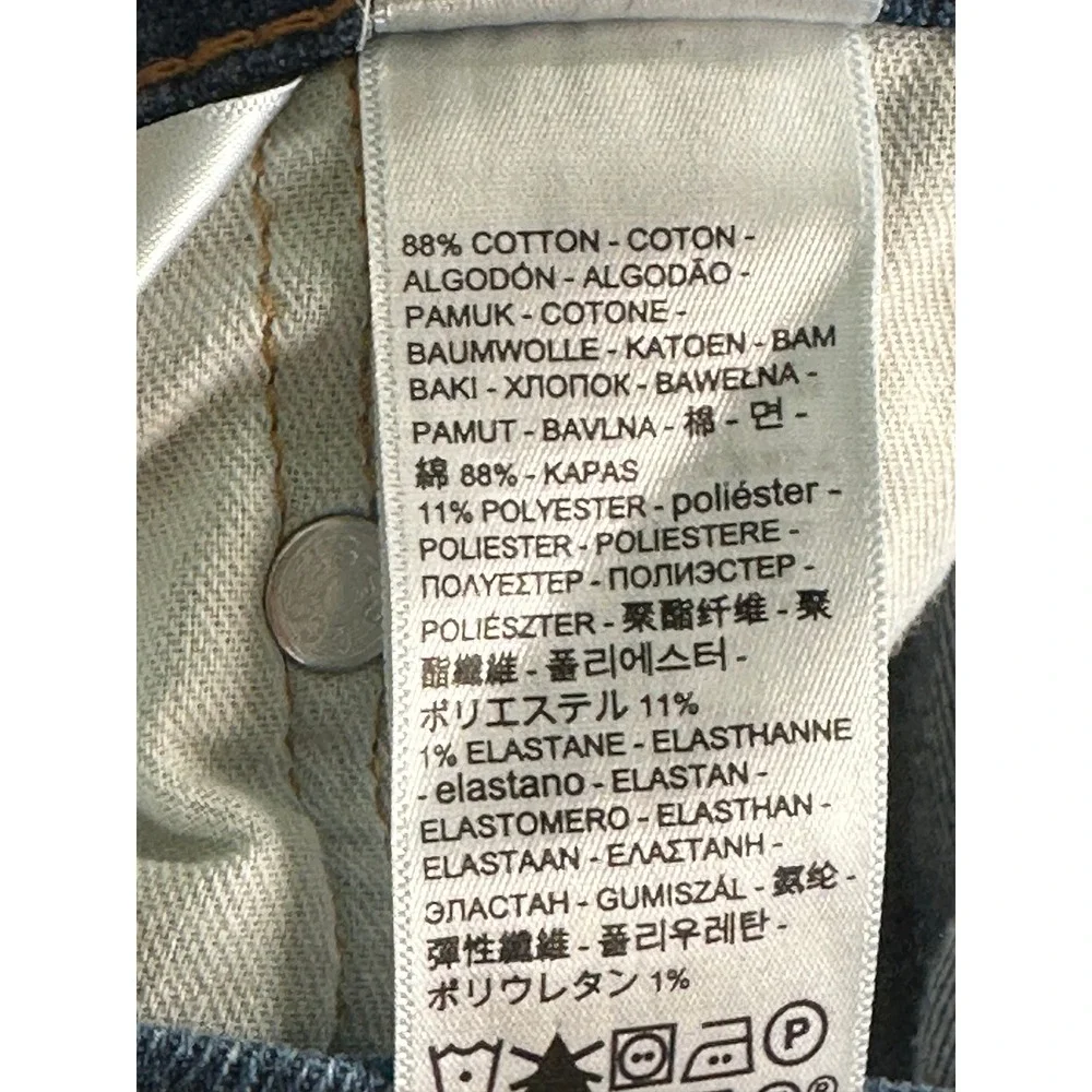 Levis these staple