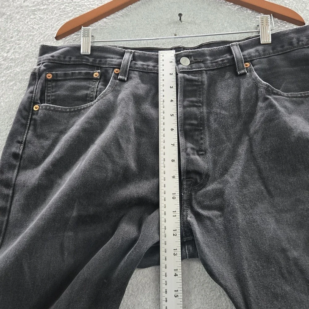 Levis *please carefully