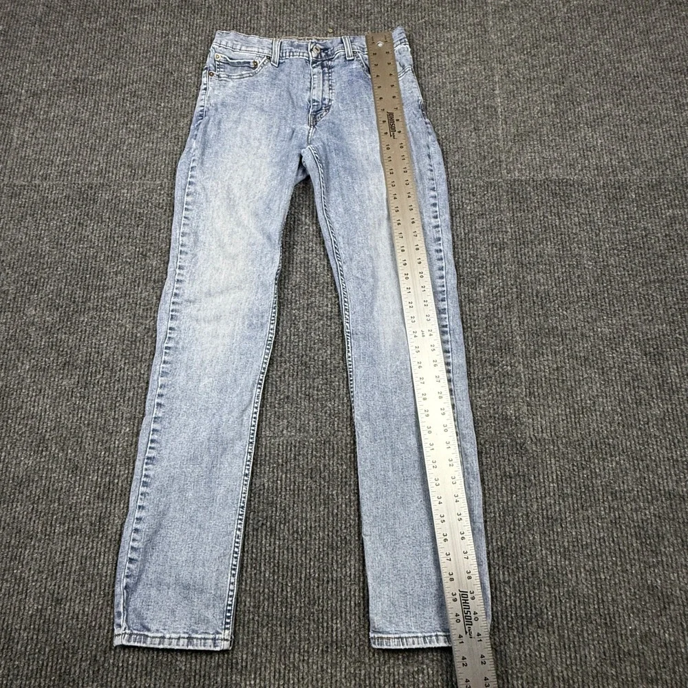 Levis note small