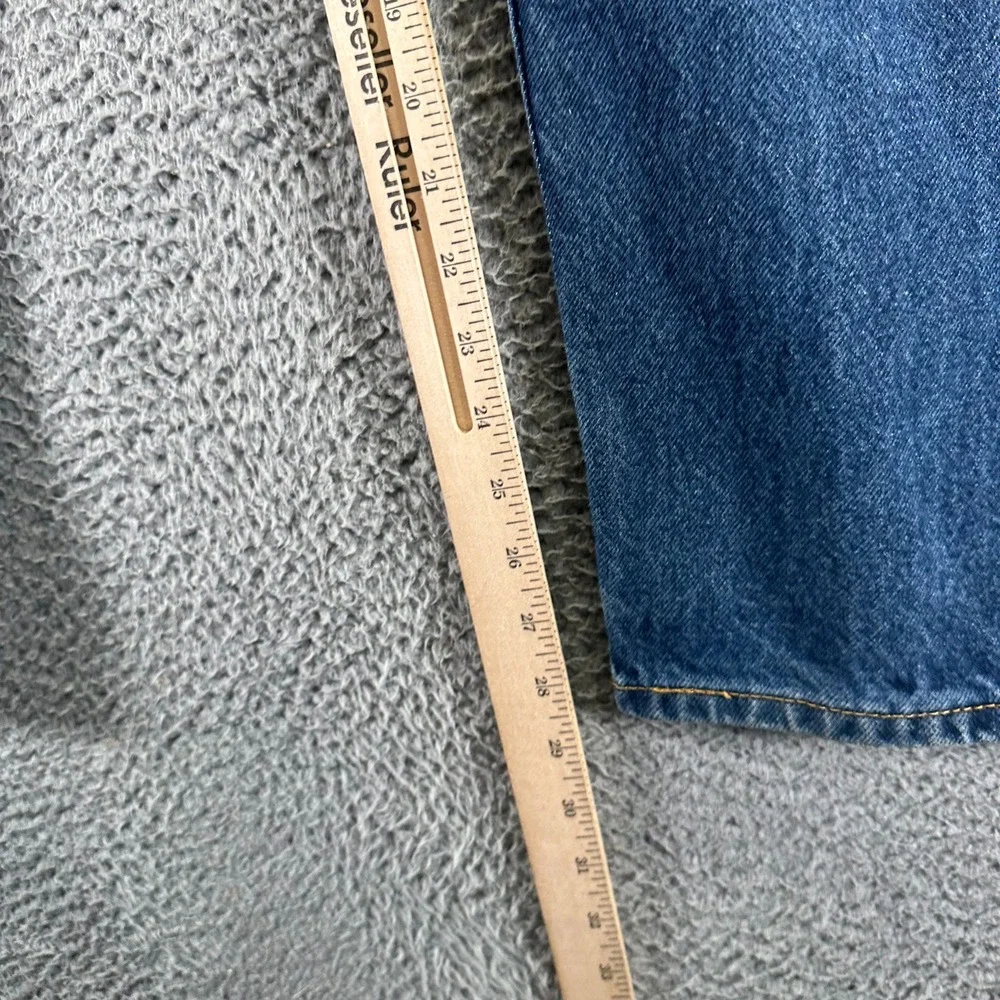 Levis before purchasing