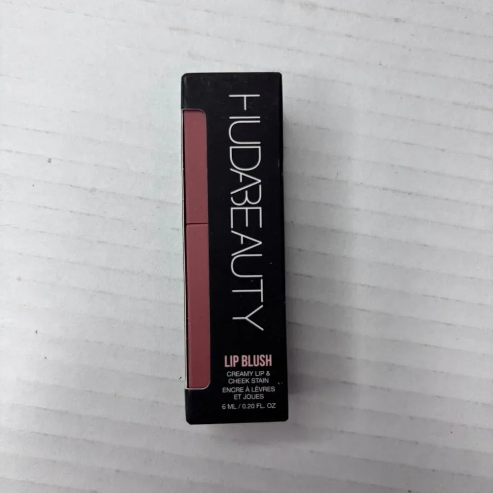 Price is firm New HUDA BEAUTY Lip Blush Creamy Lip & Cheek Stain