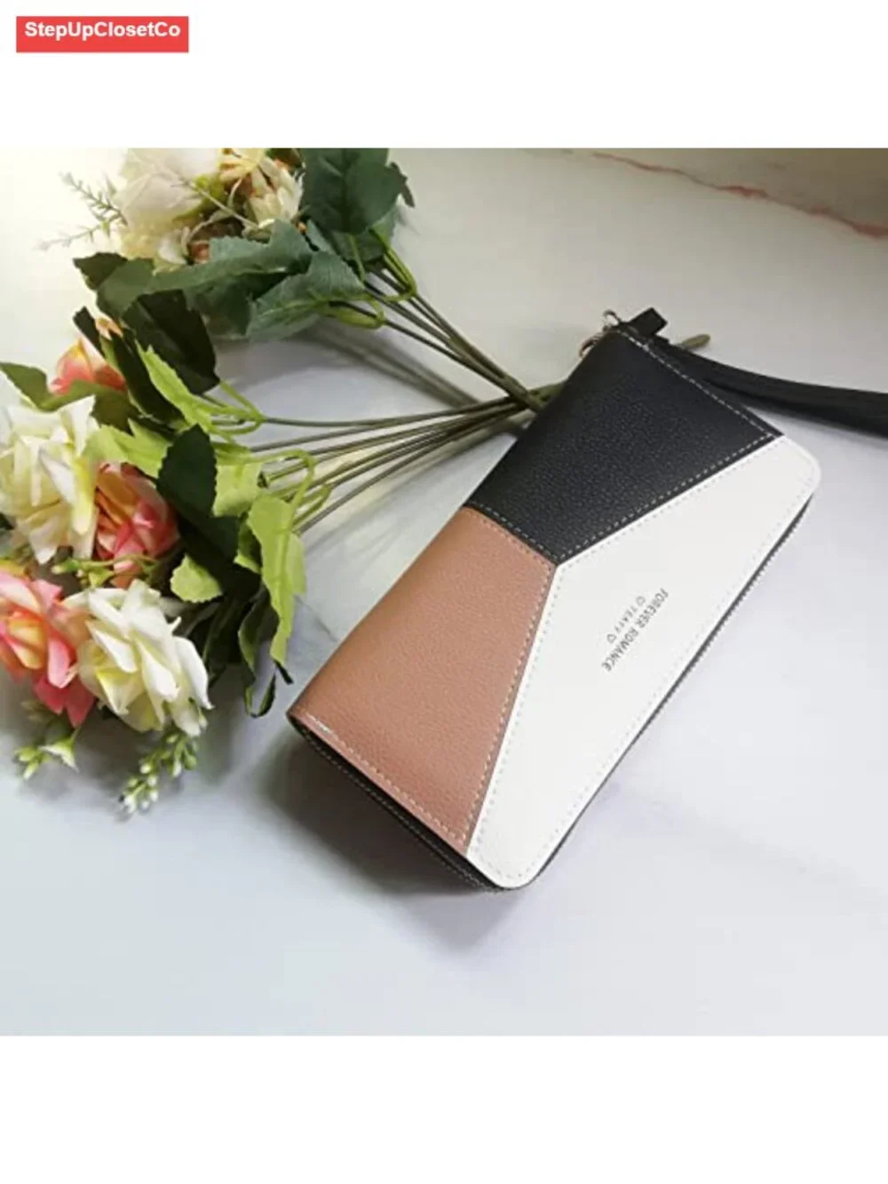 N/A wristlet wallet