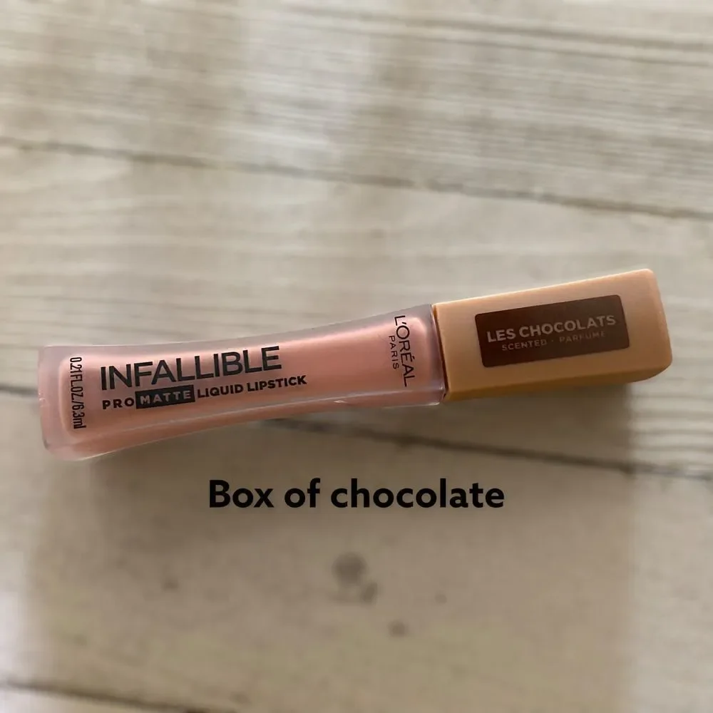 2 L'Oreal Infallible Pro Matte Lipstick in Assorted Shades Les Chocolate