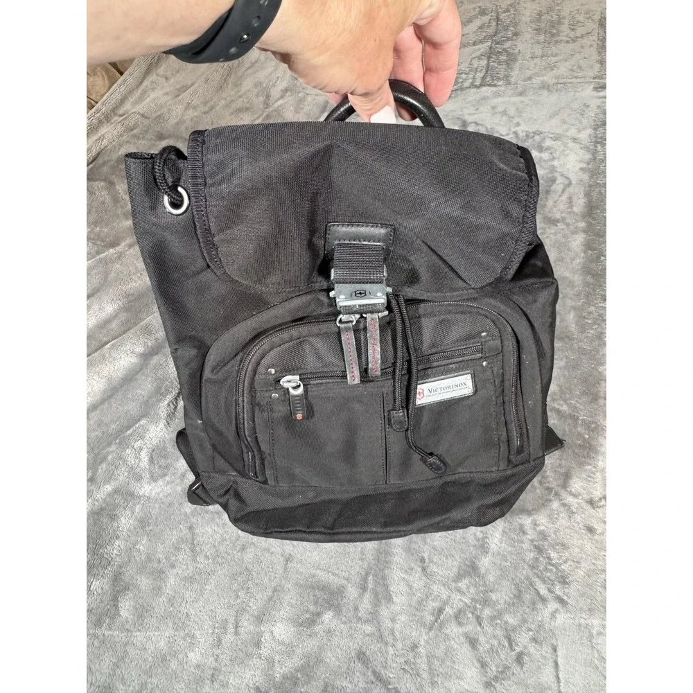 Victorinox‎ Swiss Army Black 17