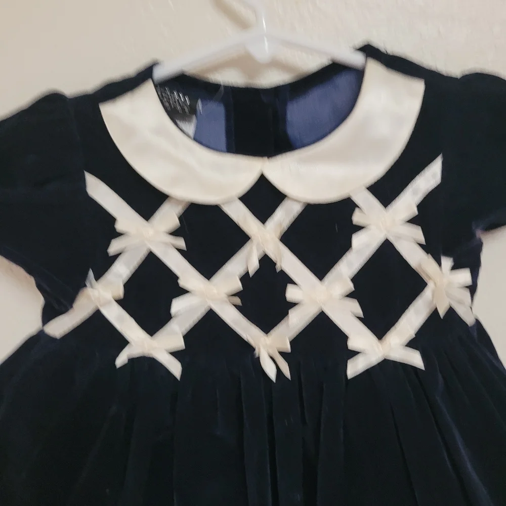 Jenny Annie Dots vintage jenny