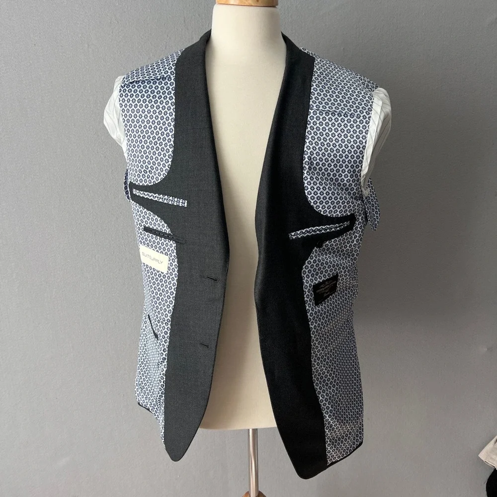 Suitsupply suit coat