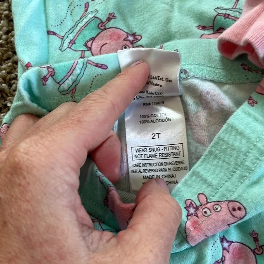 Peppa Pig snug fit