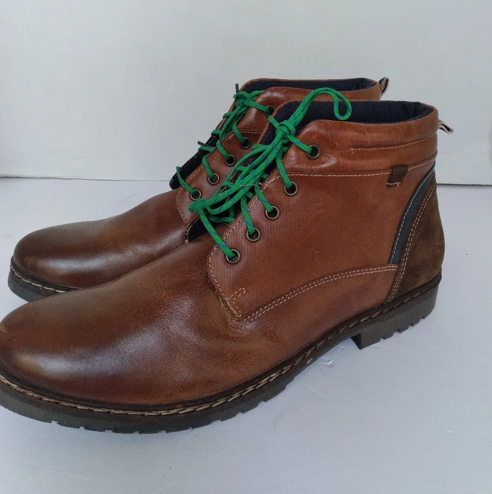 Steve Madden rugged stylish