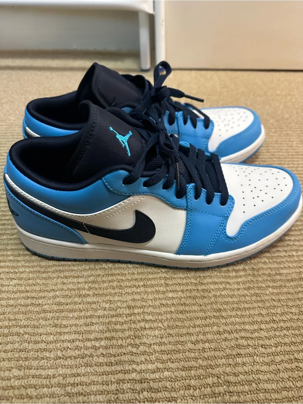Jordan low top