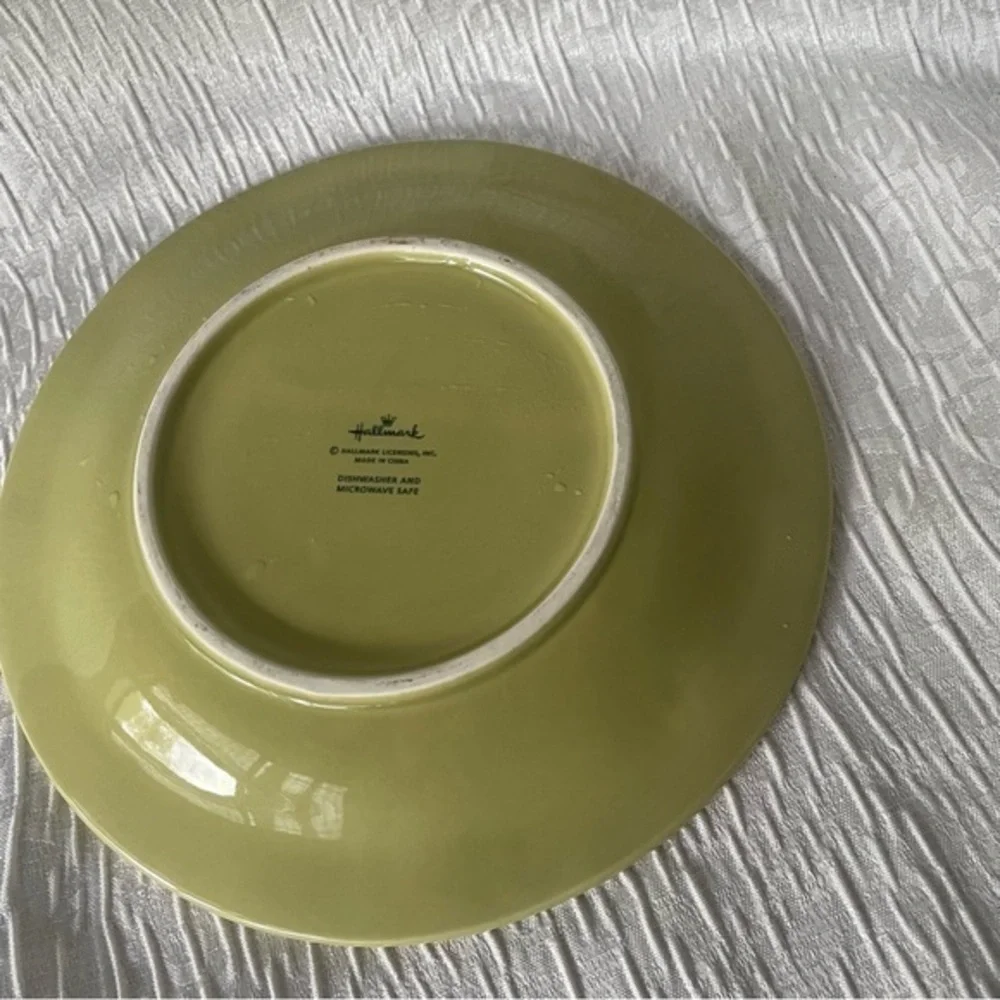 Set of‎ three Hallmark luncheon plates
