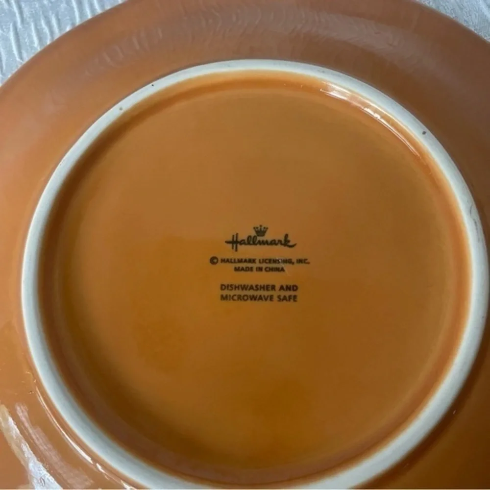 Set of‎ three Hallmark luncheon plates