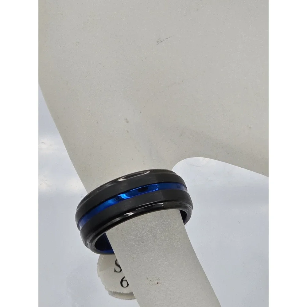 Tungsten Men's Sz 6.5 Blue &Black Center Channel Stripe Comfort Fit Wedding Band