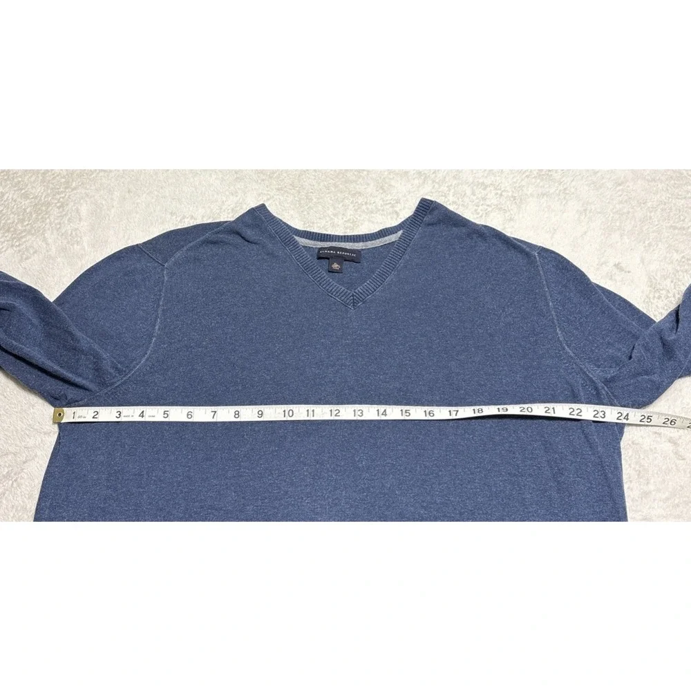 Banana Republic Silk Linen Blend V‑Neck Sweater Men's XL Blue Pullover