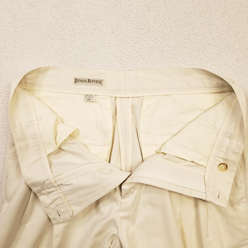 Vintage Banana Republic Chinos Mens 33L Cream Pleated Cuffed Trousers Italy Made