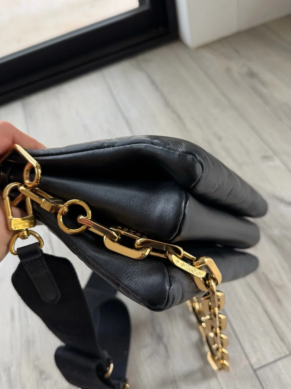 Louis Vuitton sleek louis