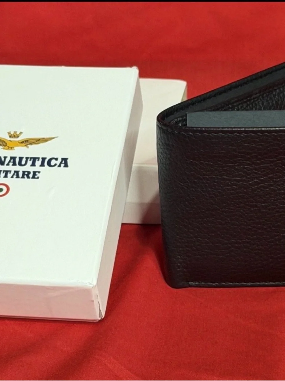Aeronautica Militare Men’s Black Leather Bifold Wallet with Coin Pocket – New