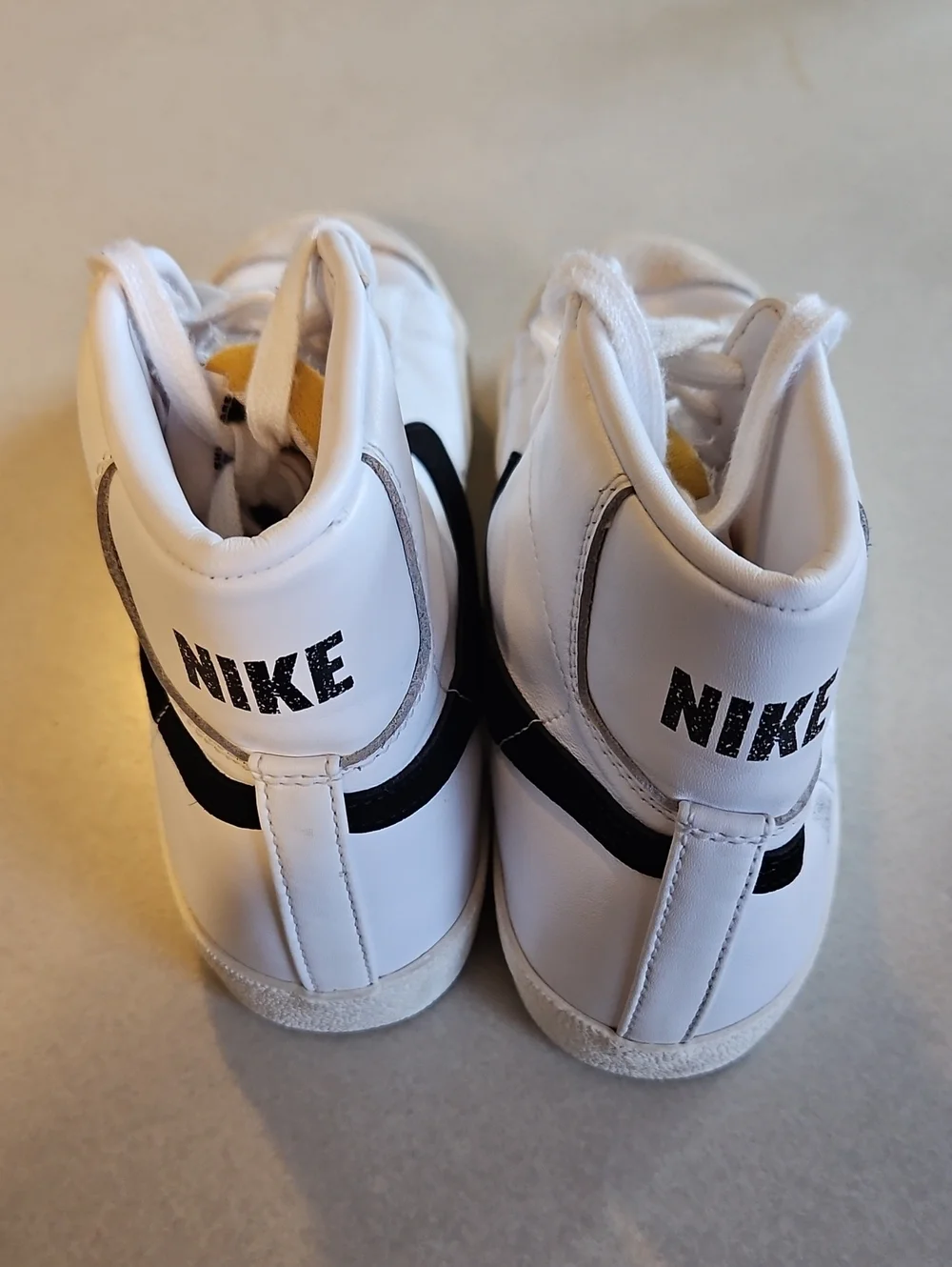 Nike Blazer Mid '77 High Top Sneakers
