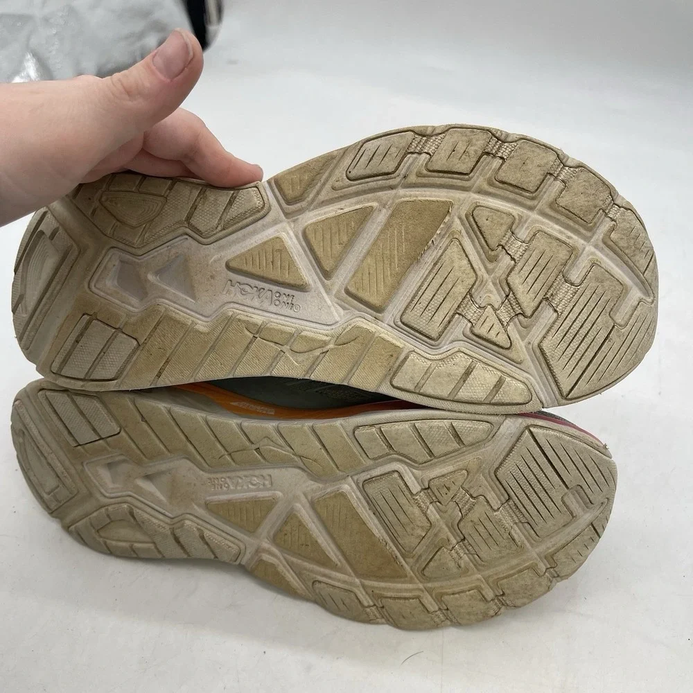 Hoka One One