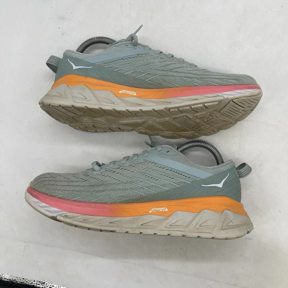 Hoka One One