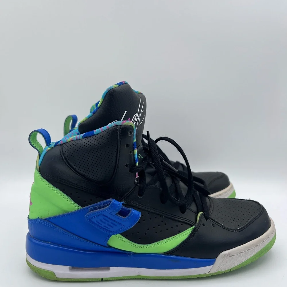 Nike Air Jordan Flight Size 7Y Sneaker 524865-029  Missing‎ Insoles