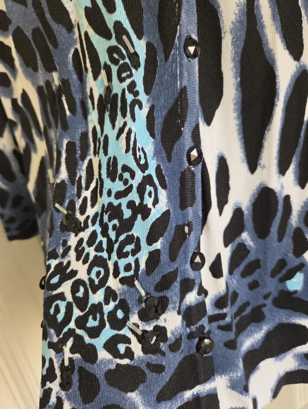 Alberto Makali Blue Leopard Print Cardigan Sweater V-Neck Beaded Knit L Large