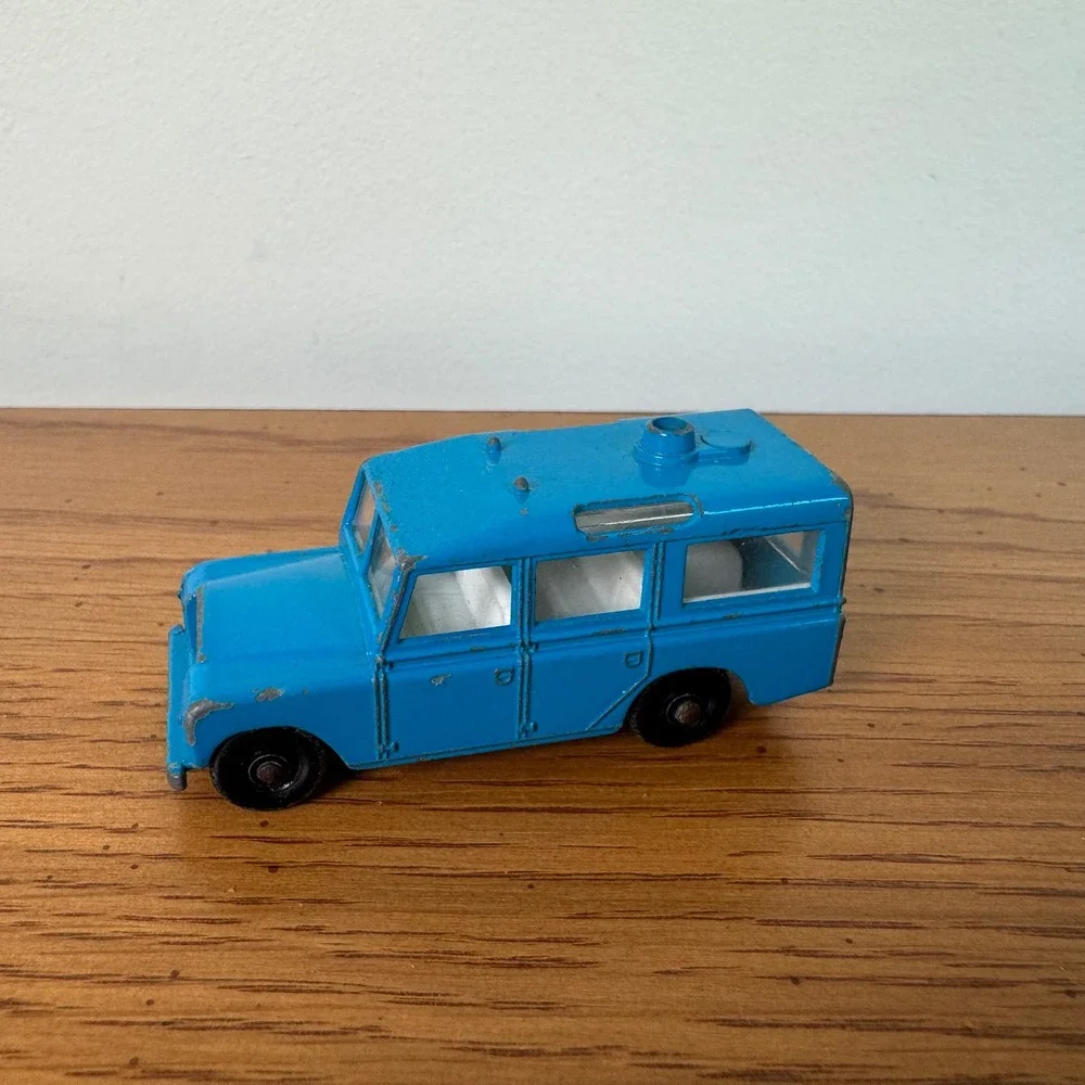 Vintage Matchbox Series No 12 Land Rover Safari Lesney Made in England Blue‎