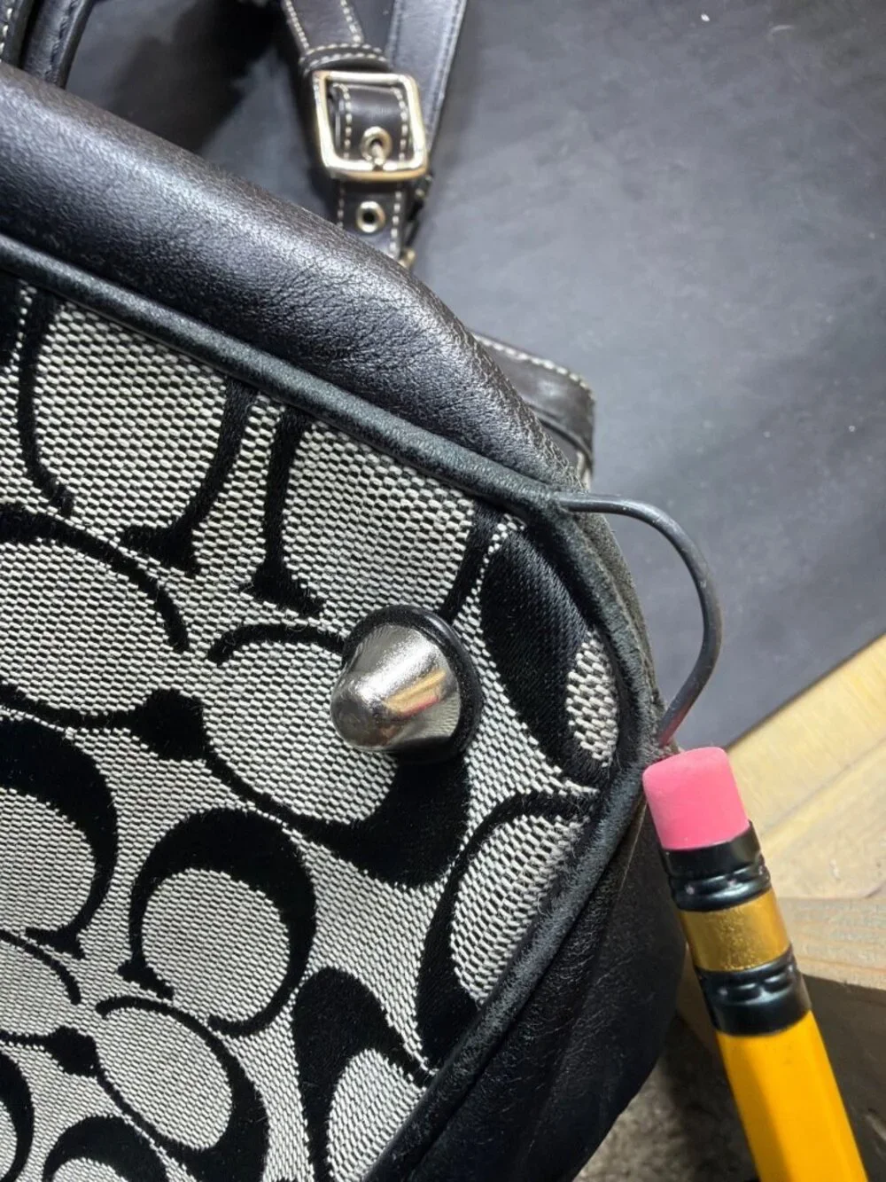 Coach Signature C Black Grey Canvas Buckle Tote Shoulder Bag Wallet Set F12642