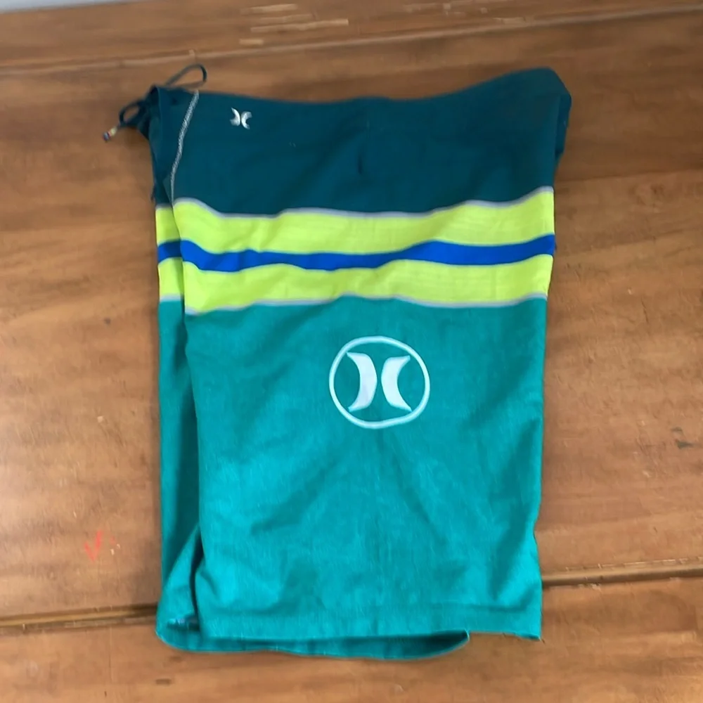 HURLEY Phantom Board Shorts Size 30
