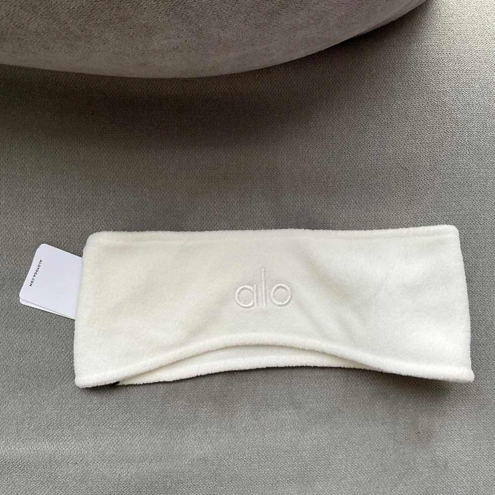 ALO Yoga new tags