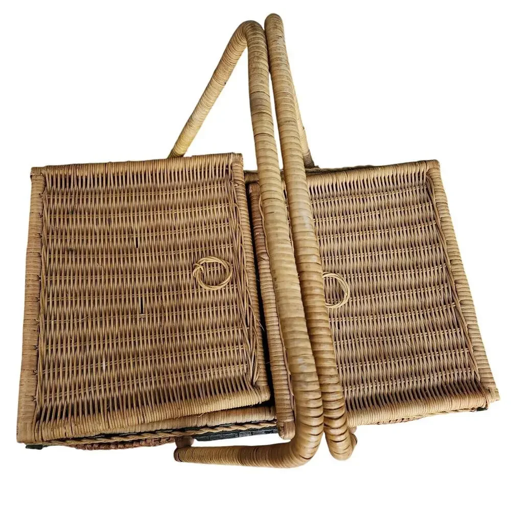 Unbranded good it