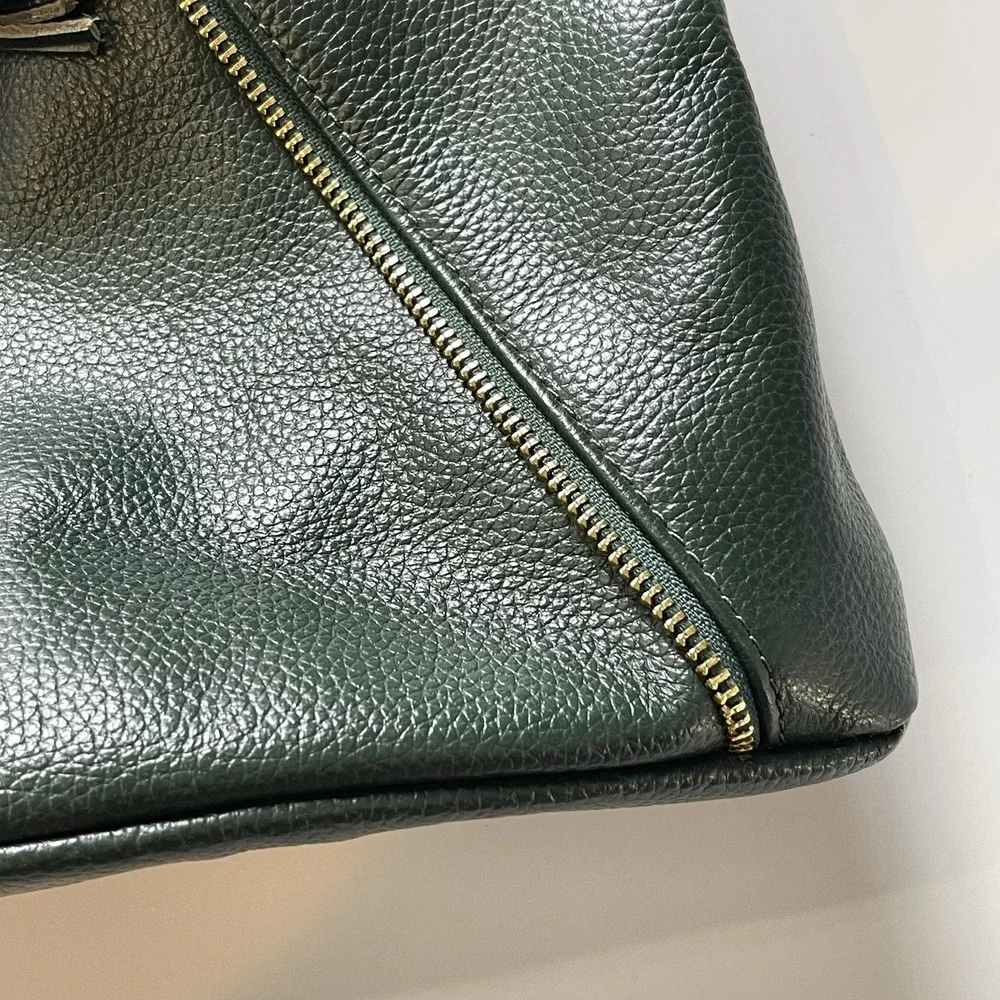 Onna Ehrlich Kelly Hobo Shoulder Bag Hunter Green Pebbled Leather Purse Tassel