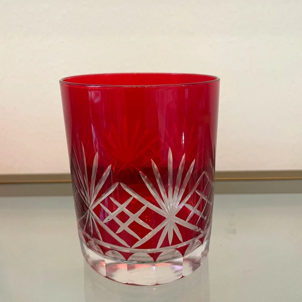 Unbranded set red