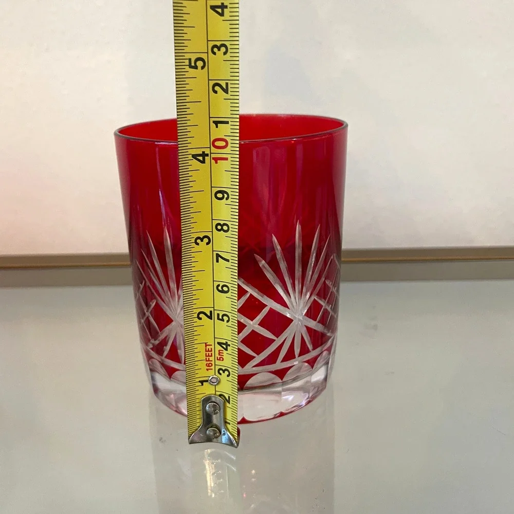 Unbranded set red