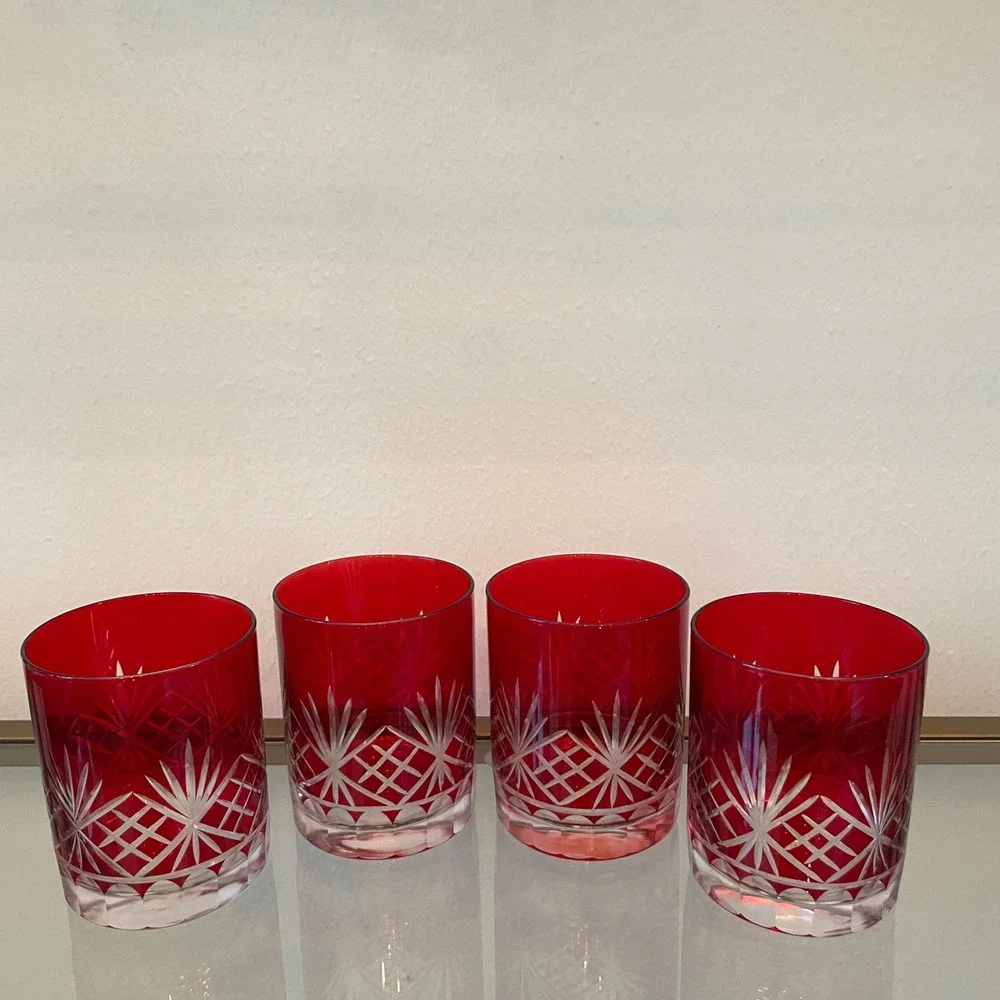 Unbranded set red
