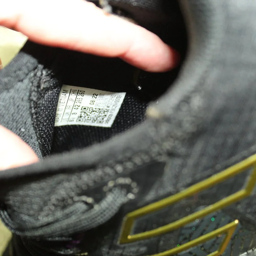 adidas box trend