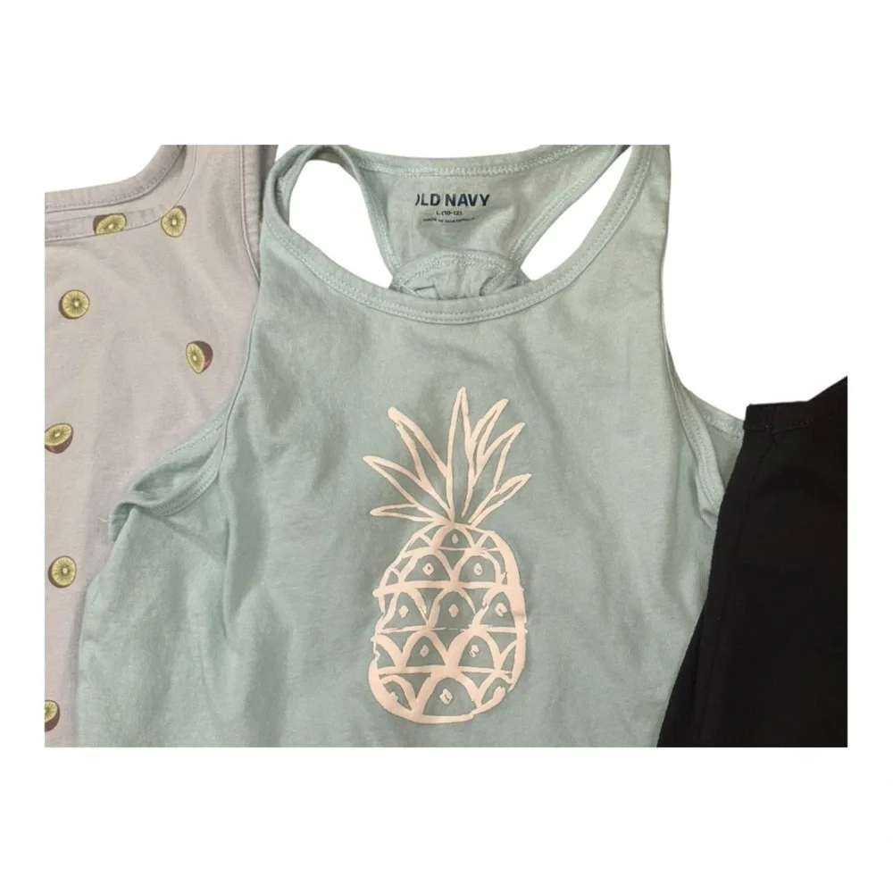 Old Navy set tanks