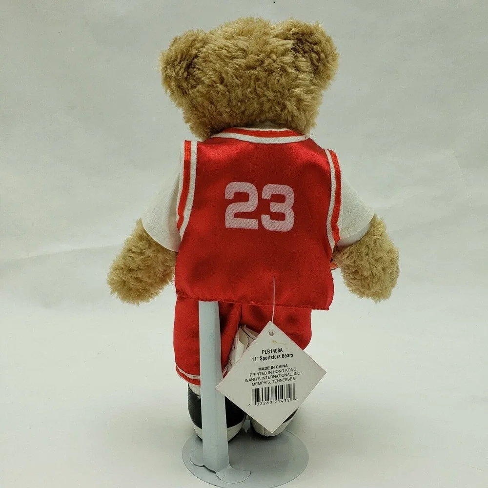 Distinctions in Plush Sportsters Bear 11