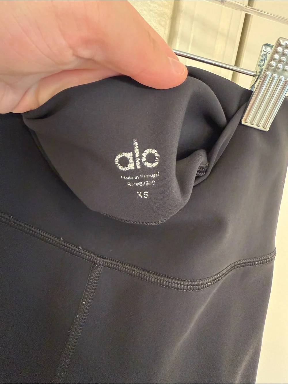 ALO Yoga 	•	brand pilates