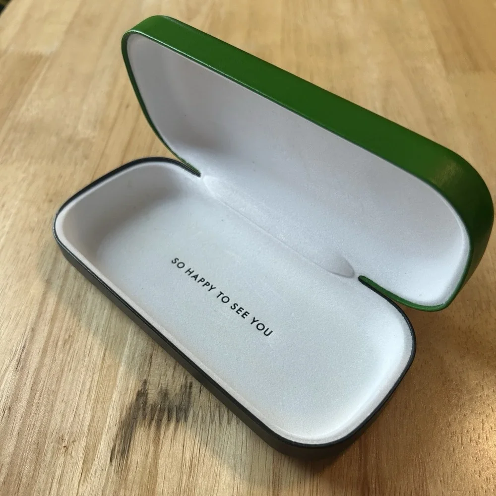 N/A glasses case