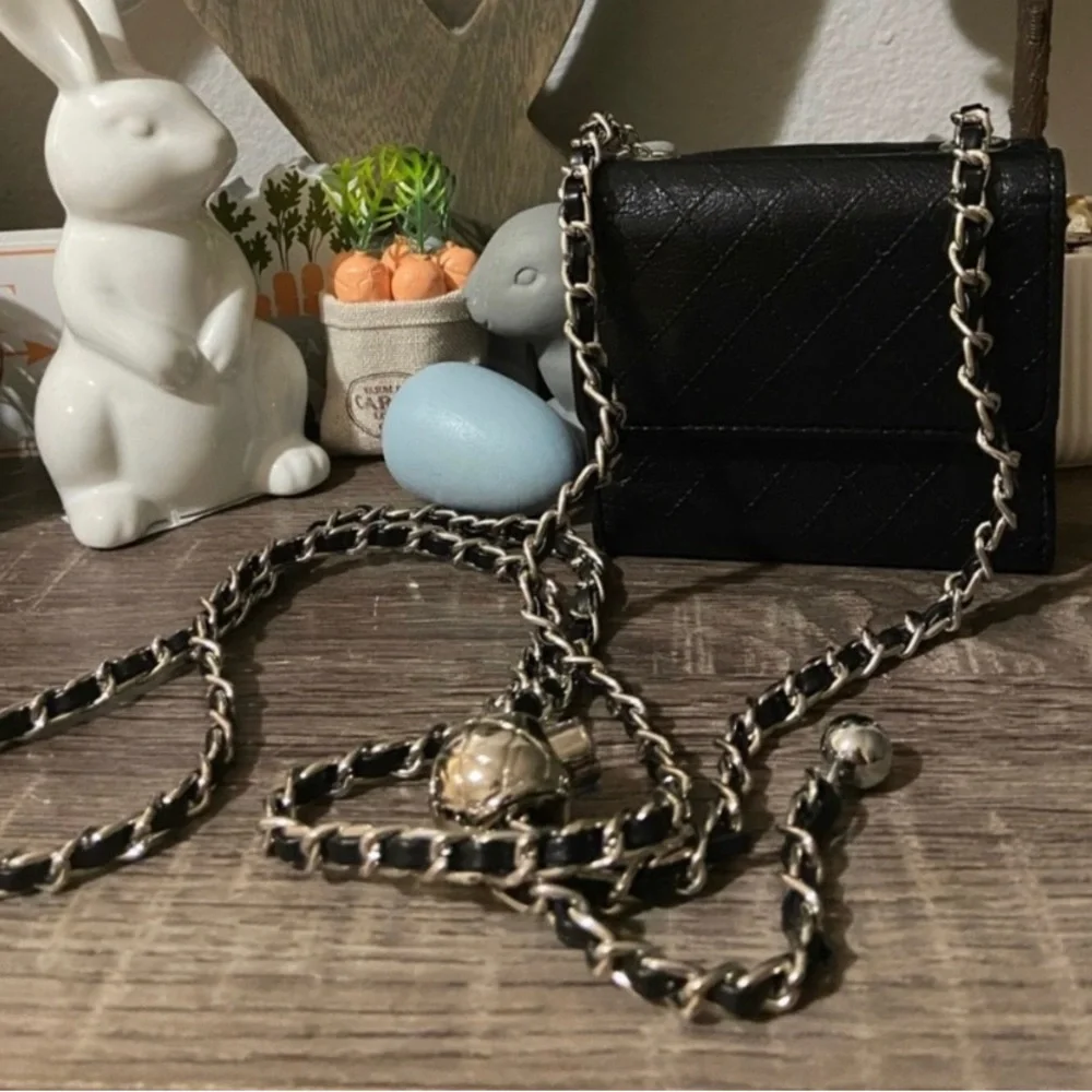 💣⛓️ Chanel Mini Pearl Crush Wallet Chain Adjustable Waist Bag Crossbody