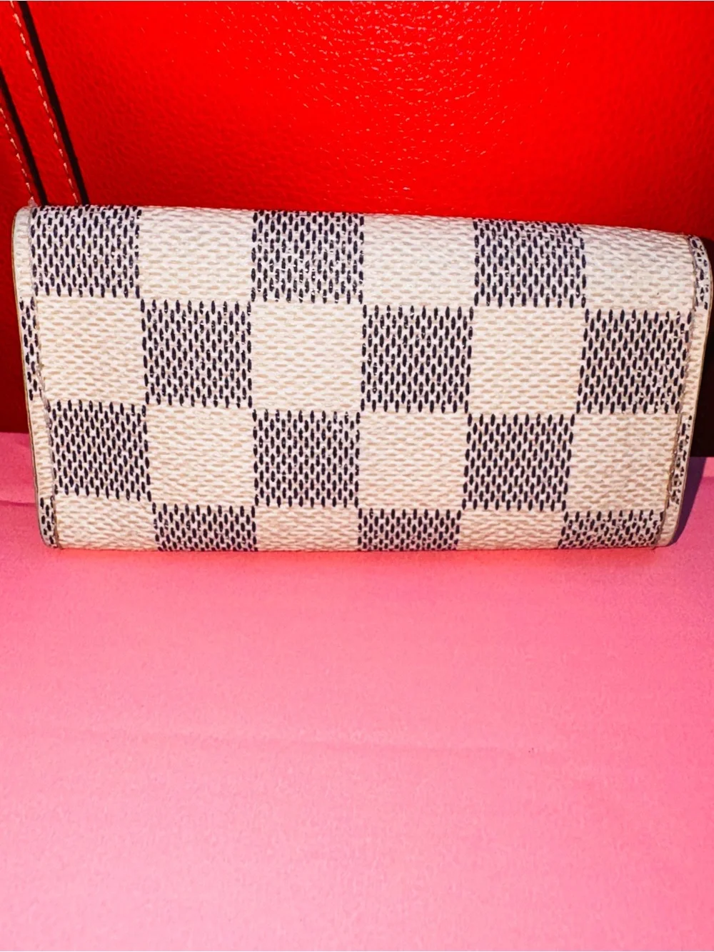 Louis Vuitton be noted